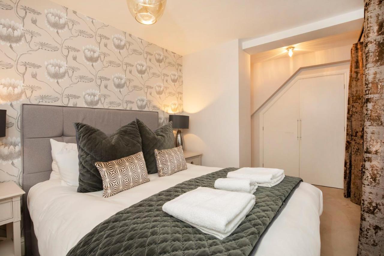 8 Blue Bridge- Elegant And Luxurious 1 Bedroom Apt- Free Parking York Extérieur photo